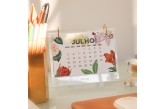 calendário-de-mesa-personalizado-floral-ambientado-interno