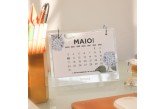 calendário-de-mesa-personalizado-hortensia-ambientado-interno